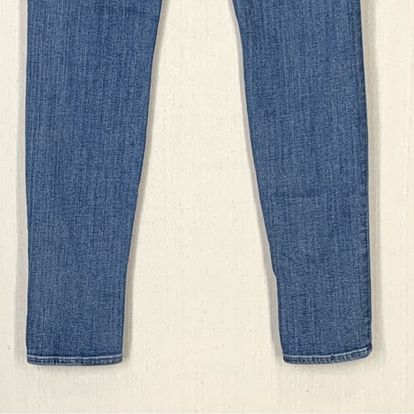 J Brand Distressed Mid-Rise Super Skinny Jeans in 'Revenge' Wash - Size 28 - Picture 12 of 16